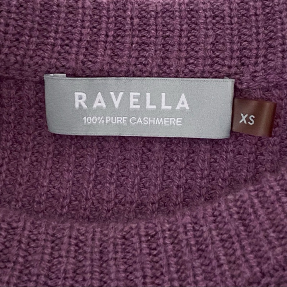 RAVELLA purple Lombardia Cashmere Fisherman ribbed crewneck Sweater - Picture 6 of 12
